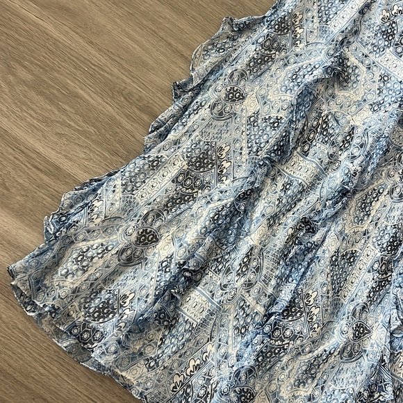 Lauren Ralph Lauren 100%Silk Skirt with ruffles - Picture 2 of 7